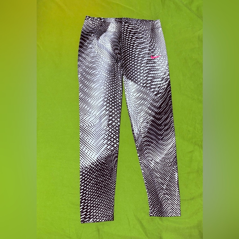 Nike Black and White Patterned Kids Leggings